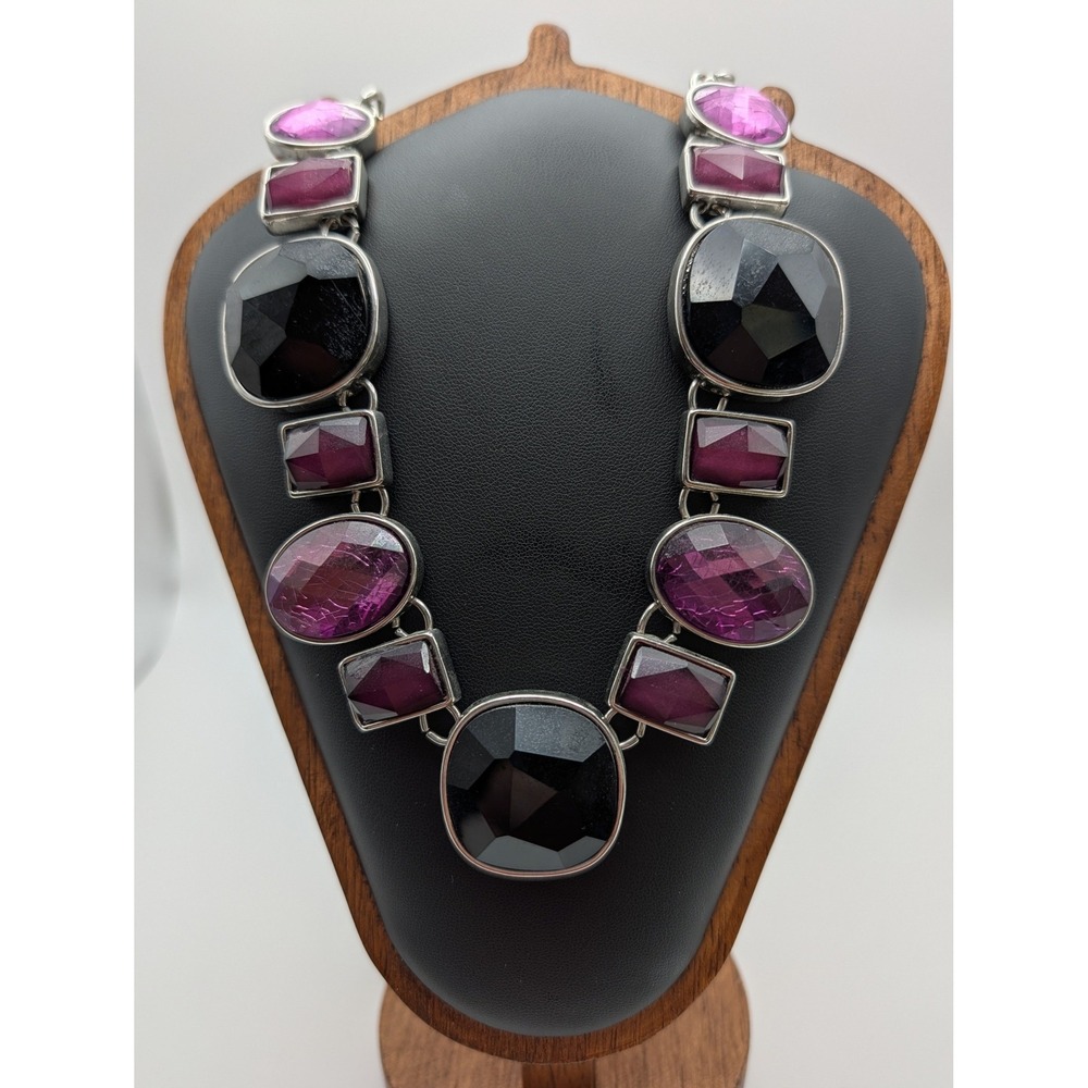 White House Black Market WHBM Purple Black Facet Statement‎ Necklace Silver Tone